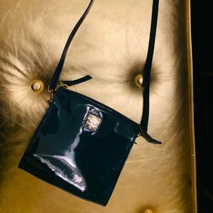 Crossbody/shoulder bag!